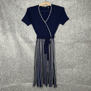 Nina Leonard Navy Blue Sweater Dress‎ with Scalloped Detail- Sz S